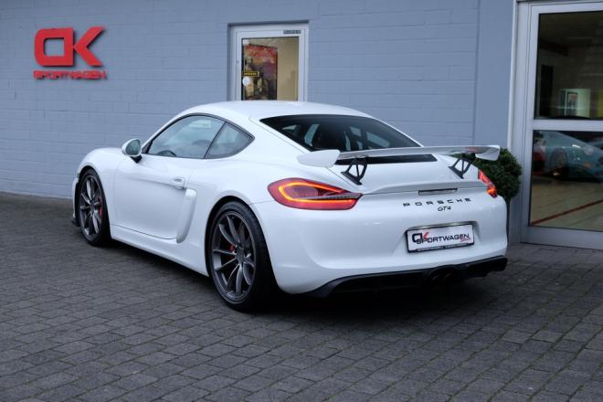 Cayman Gt4 2